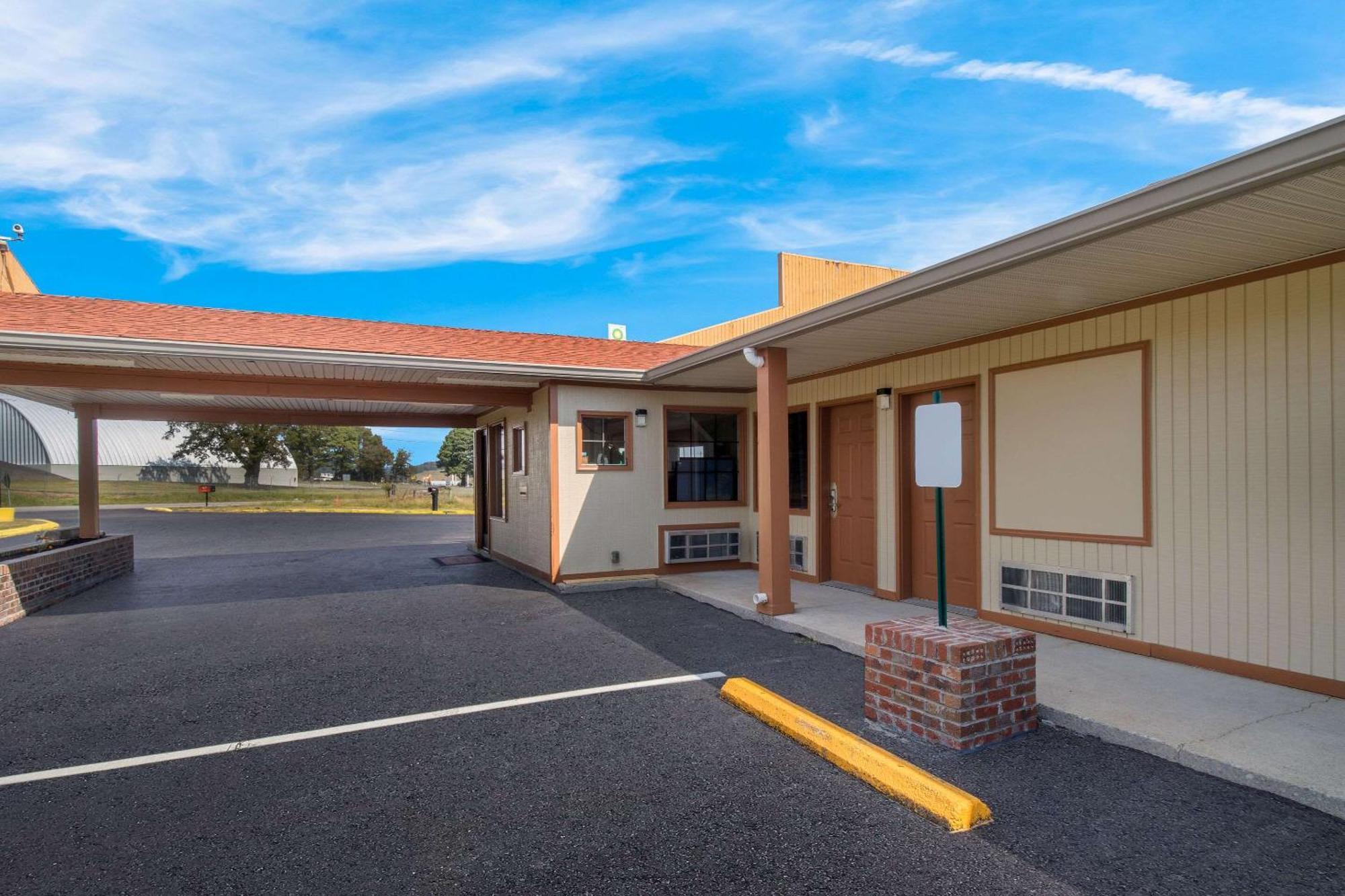 Econo Hospedaje Cornersville Exterior foto